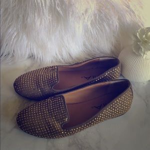 Gold Rhinestone Smoking Slipper